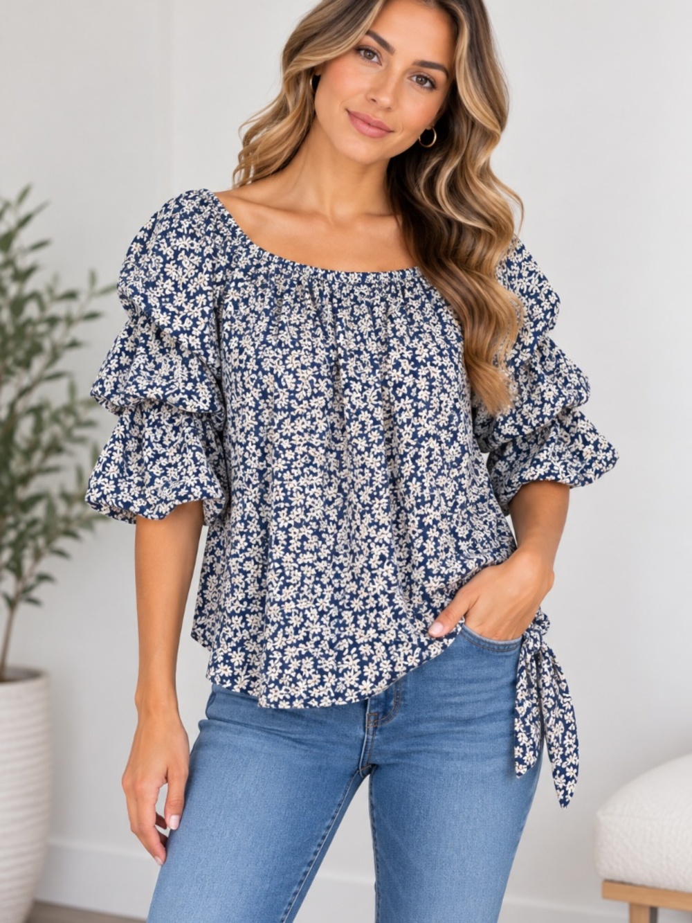 CeCe Women’s Blue & White Floral Print Off-Shoulder Side Tie Blouse. size Medium